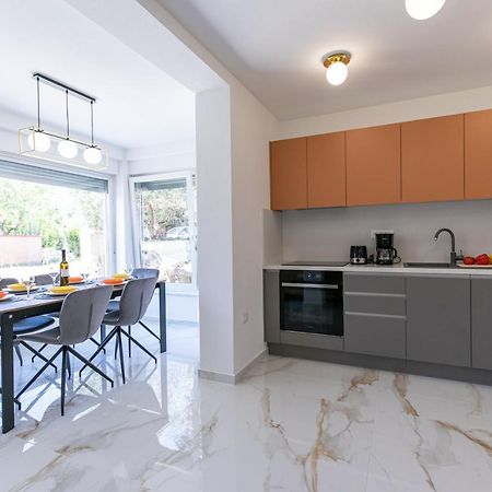 Apartman Suzi プーラ エクステリア 写真