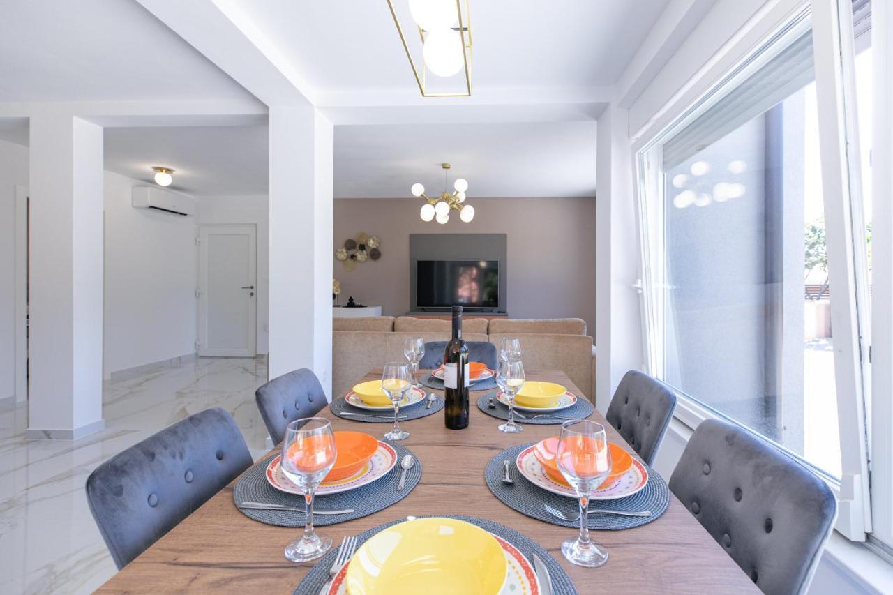 Apartman Suzi プーラ エクステリア 写真