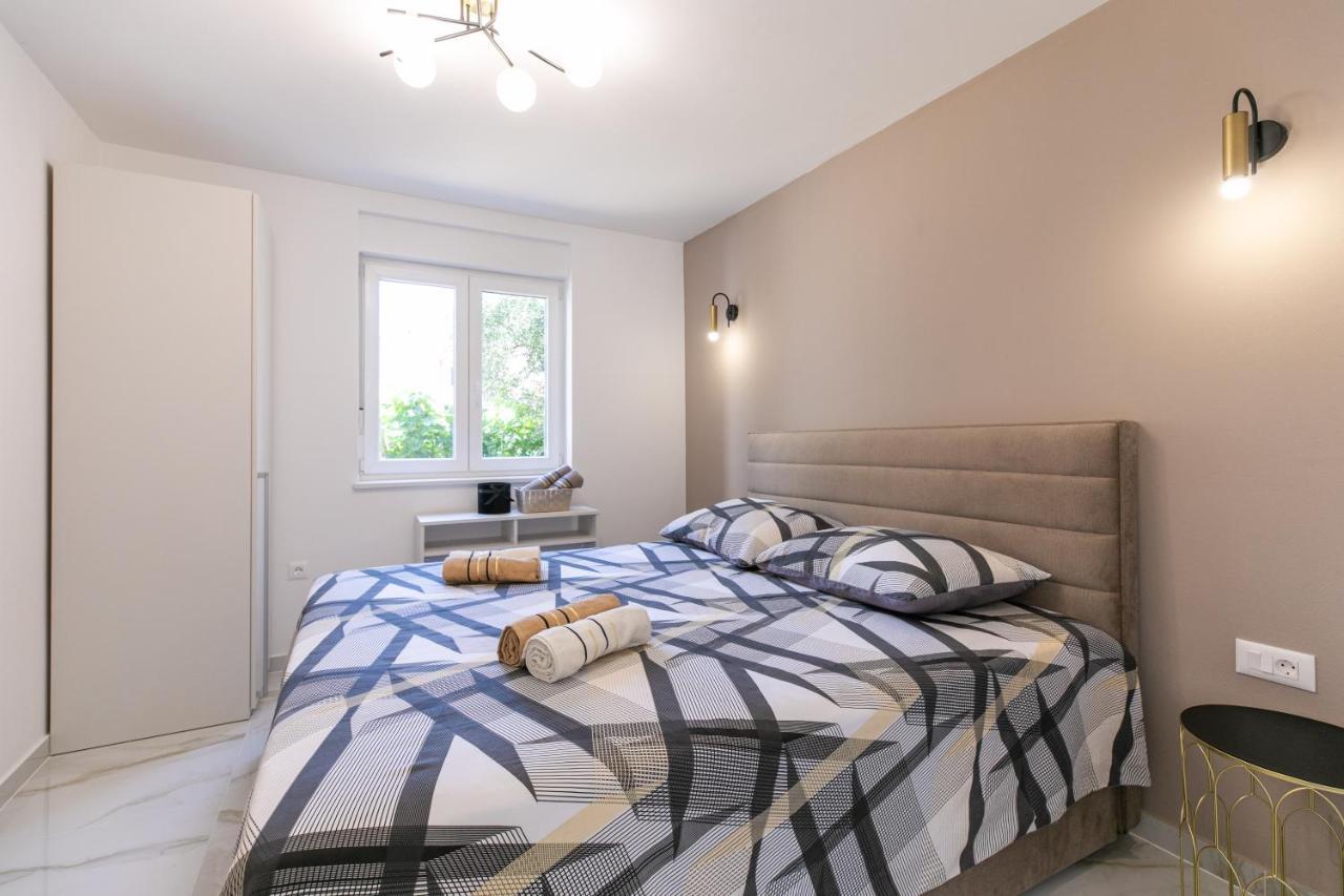 Apartman Suzi プーラ エクステリア 写真