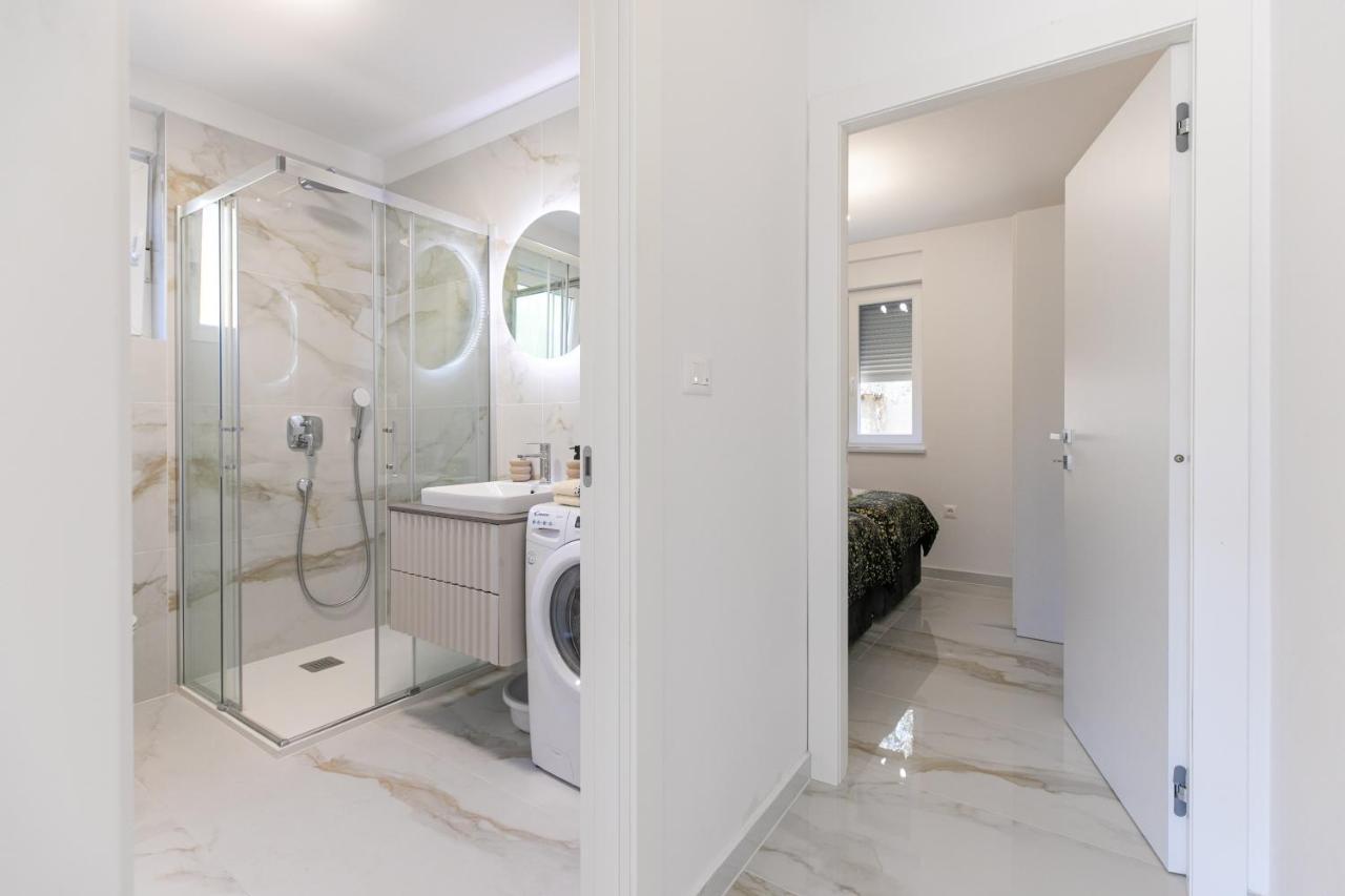 Apartman Suzi プーラ エクステリア 写真